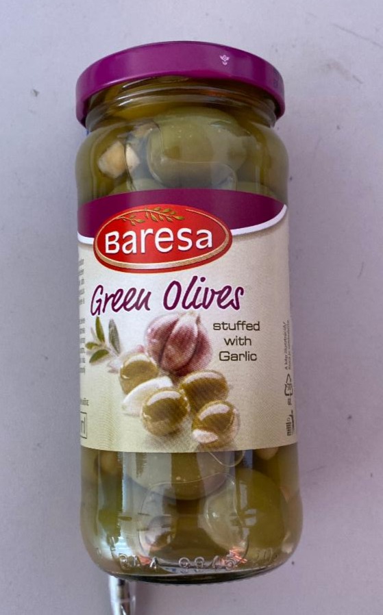 Képek - Magozott zöld olívabogyó fokhagymával töltve Baresa