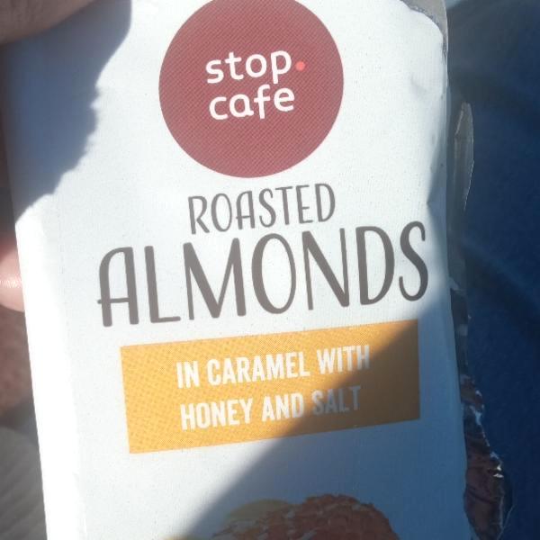 Képek - Roasted almonds in caramel with honey and salt Stop Cafe