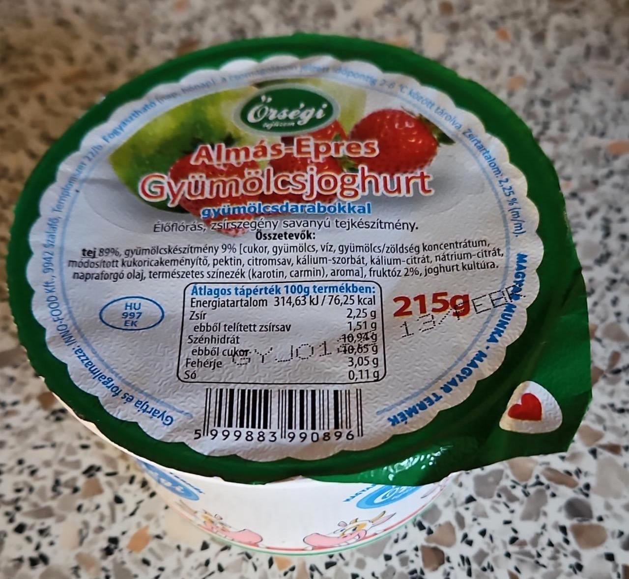 Képek - Almás-epres gyümölcsjoghurt gyümölcsdarabokkal Őrségi
