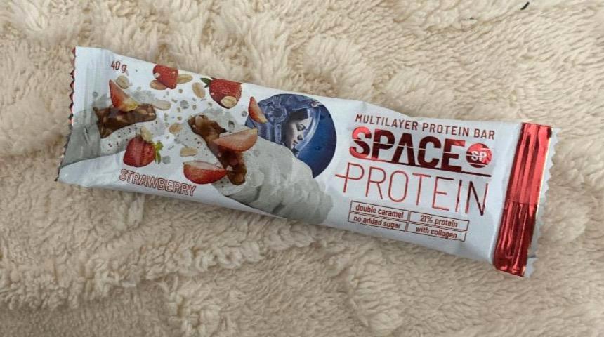 Képek - Space protein multilayer protein bar Strawberry