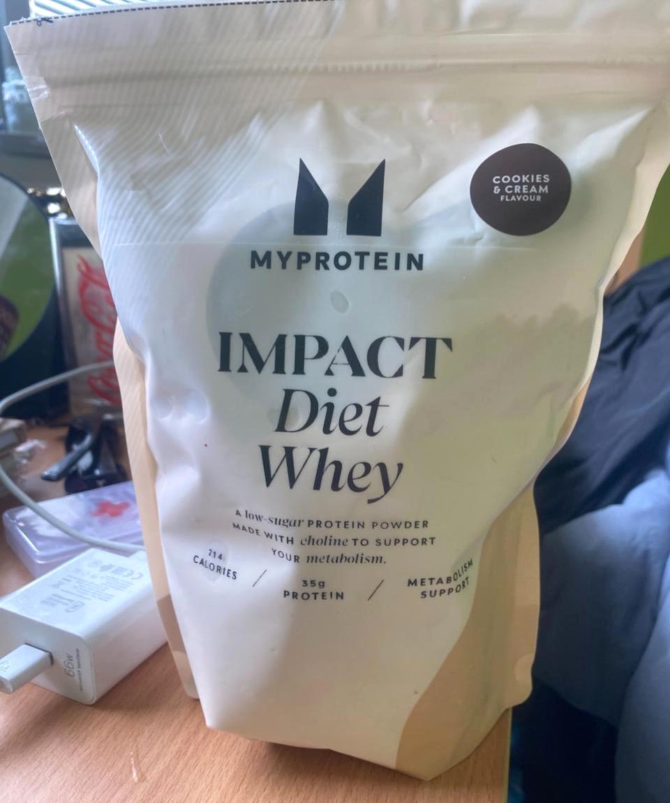 Képek - Impact diet whey Cookies and cream flavour MyProtein