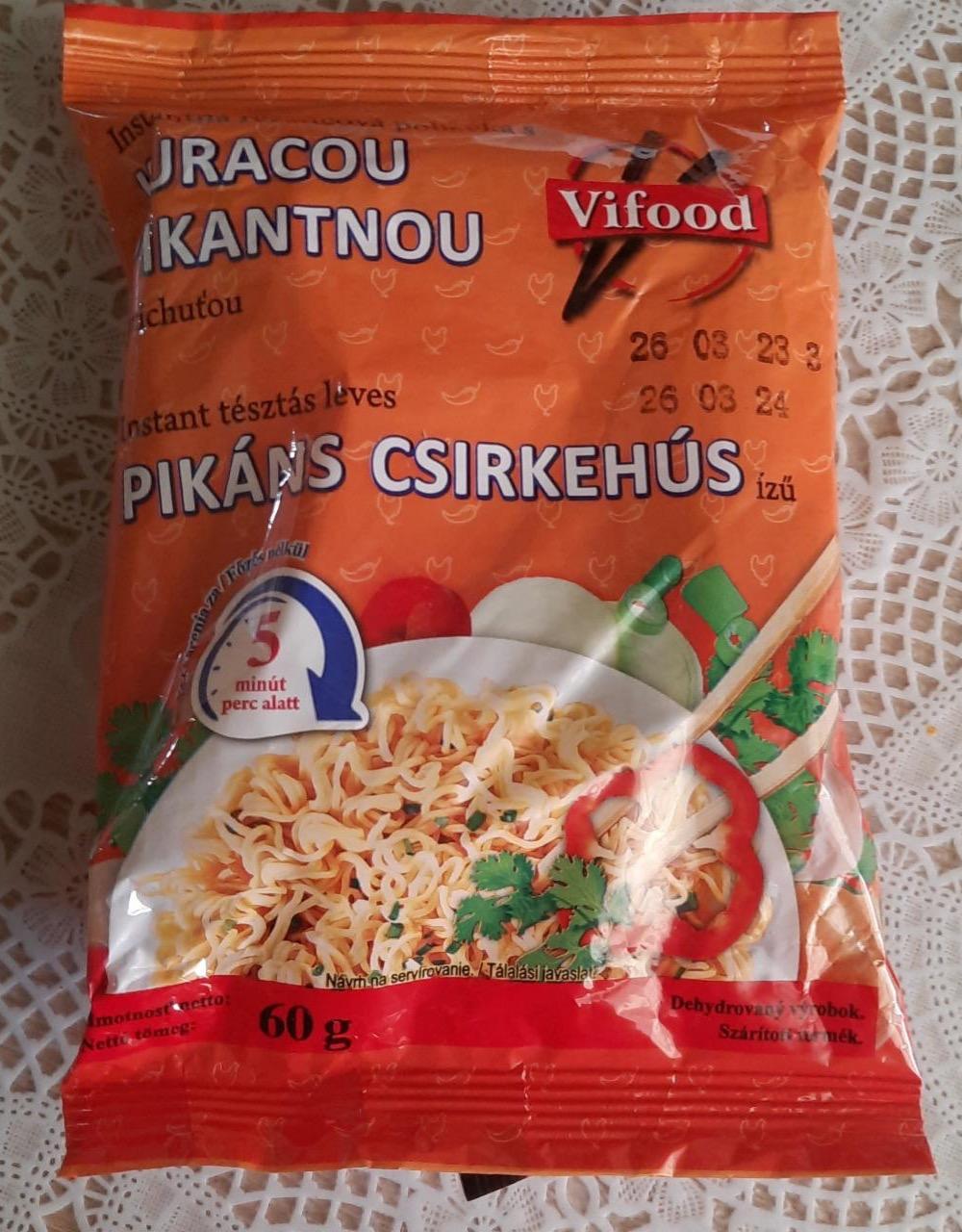 Képek - Instant tészta leves pikáns csirkehús ízű Vifood