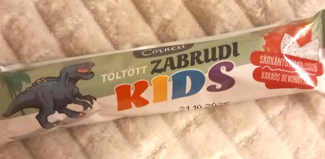 Képek - Töltött zabrudi kids sárkánygyümölcsízű, málnás töltelékkel, kakaós bevonattal Cornexi