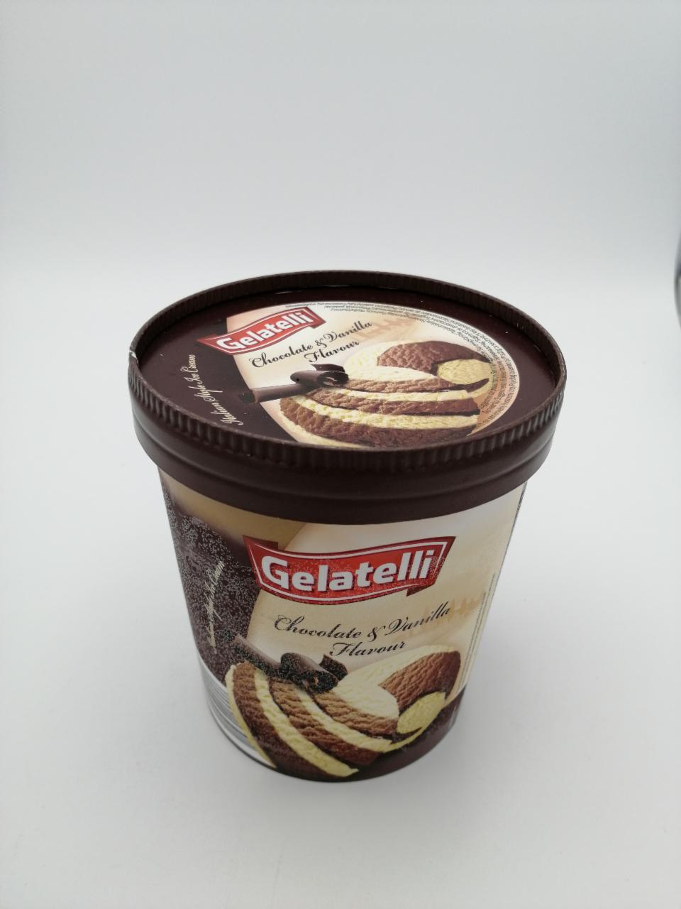 Képek - Tesco csokoládé jégkrém csokoládéöntettel, kakaós bevonóval bevont ostyatölcsérben 