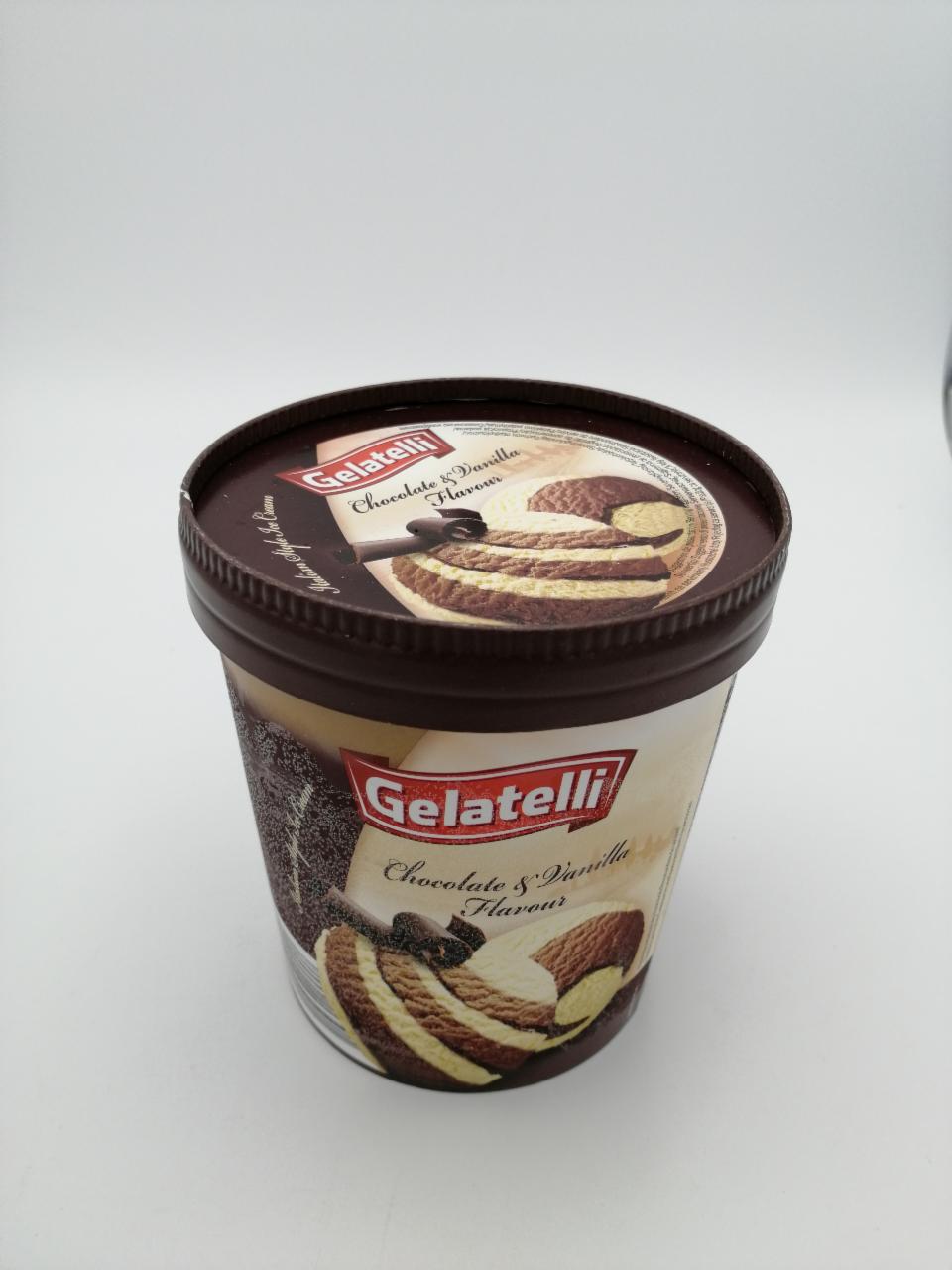 Képek - Tesco csokoládé jégkrém csokoládéöntettel, kakaós bevonóval bevont ostyatölcsérben