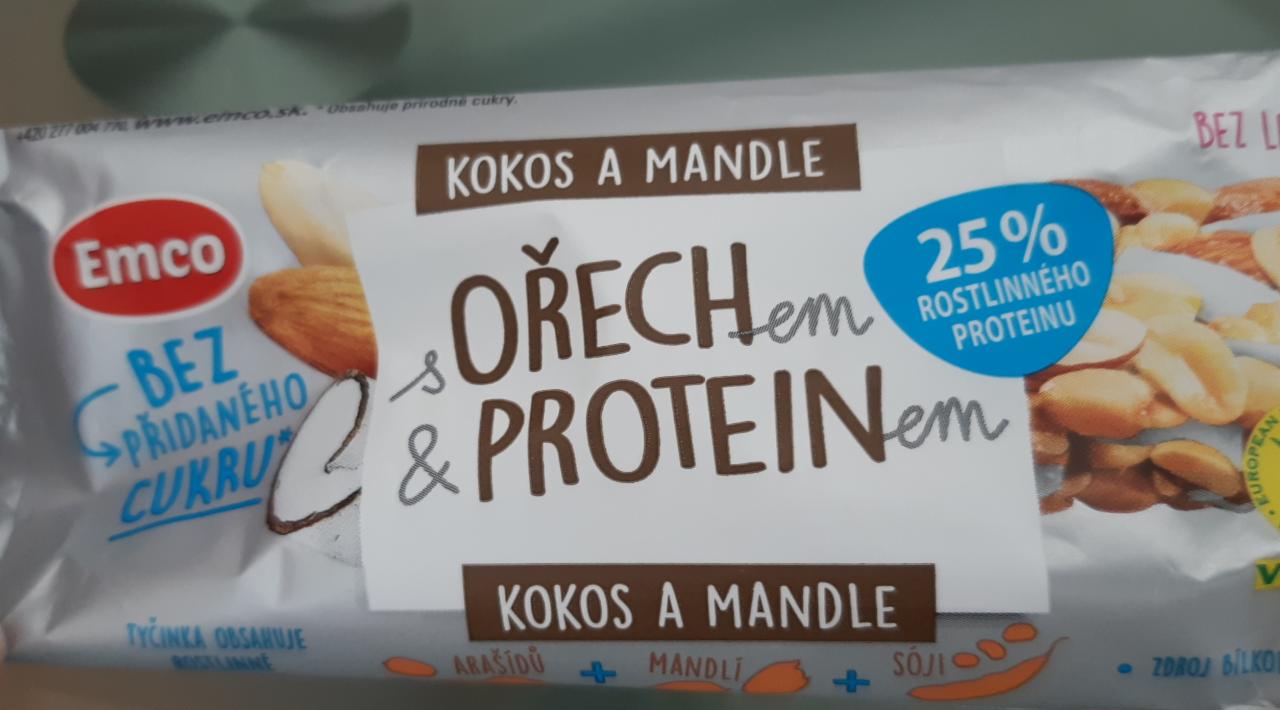 Képek - S ořechem&proteinem kokos a mandle Emco