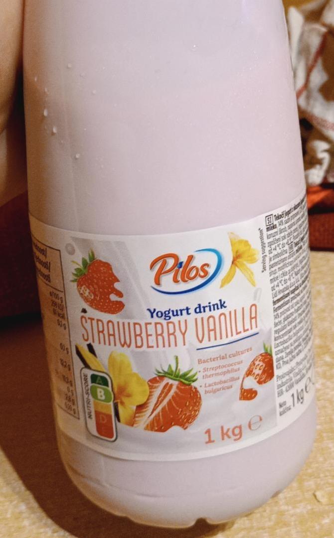 Képek - Yogurt drink strawberry vanilla Pilos