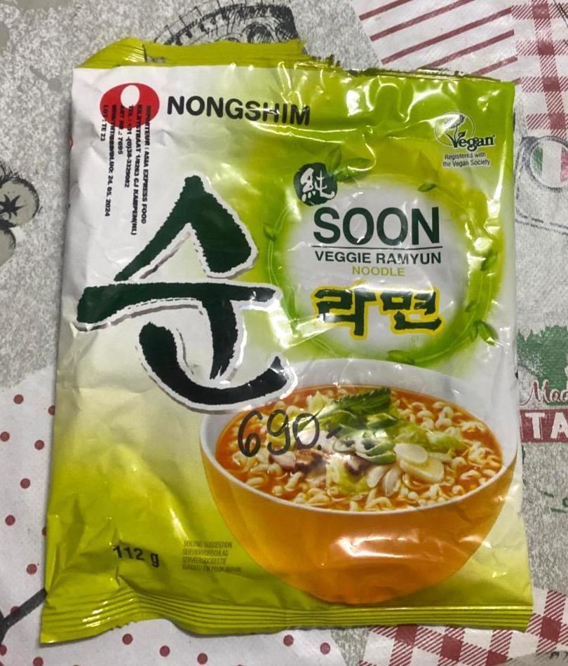 Képek - Instant kínai leves Nongshim