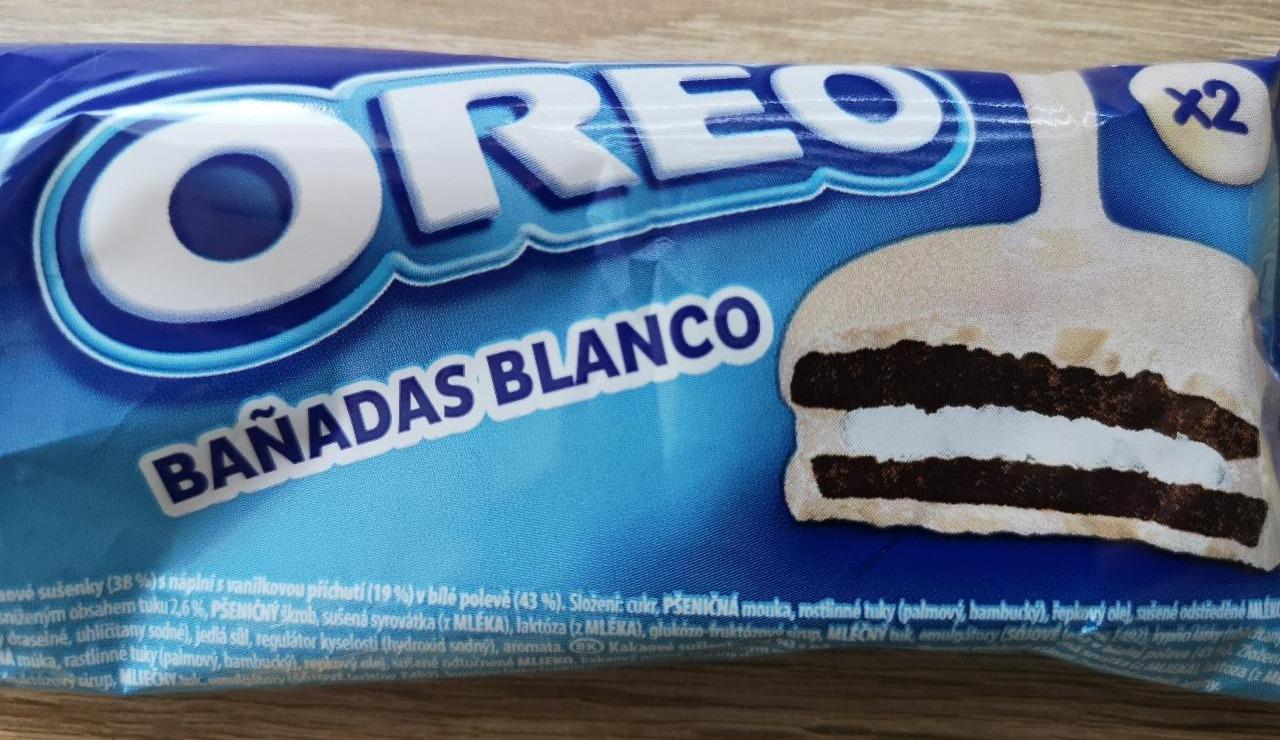 Képek - Oreo Banadas white chocolate (vaníliaízű töltelékkel töltött kakaós keksz fehér bevonómasszával mártva) Oreo