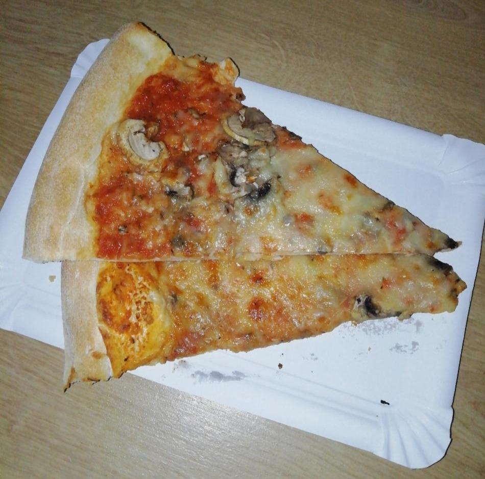 Képek - gombás pizza