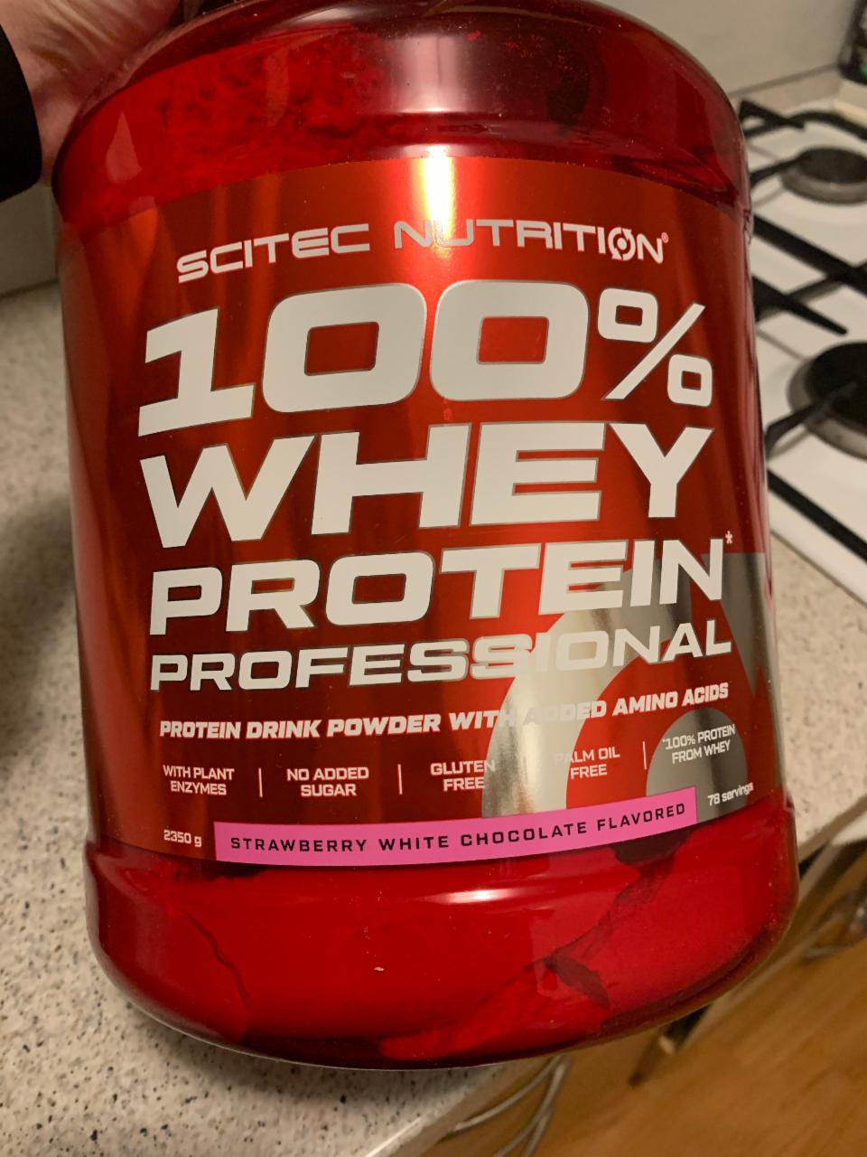 Képek - 100% whey protein professional Strawberry white chocolate flavored Scitec Nutrition