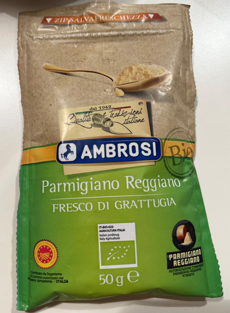 Képek - Parmigiano reggiano dop sajtforgácsok - eredetvédett félzsíros keménysajt