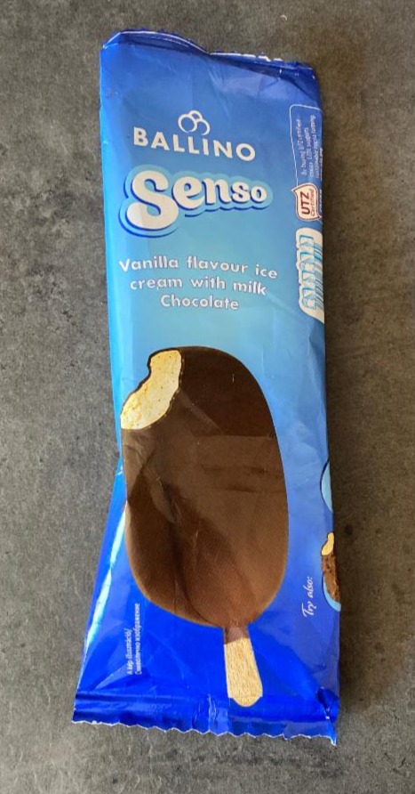 Képek - Senso aníliás jégkrém tejcsokoládéba mártva Ballino