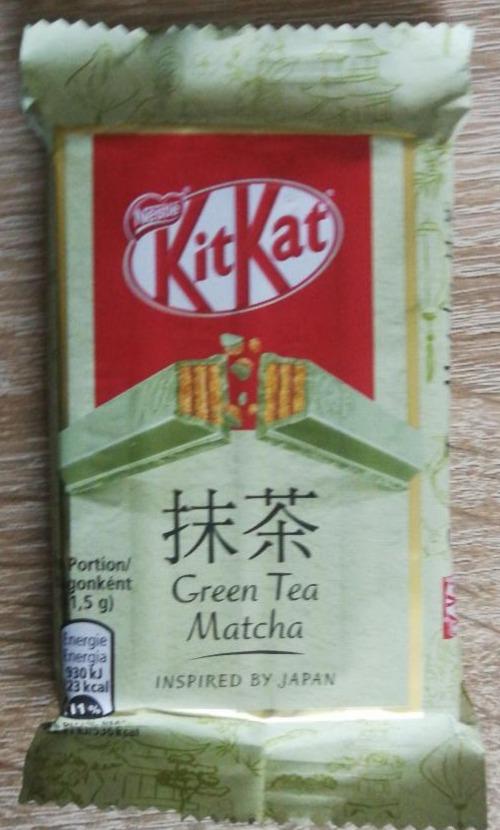 Képek - KitKat ropogós ostya matcha zöld teás fehér csokoládéban 41,5 g