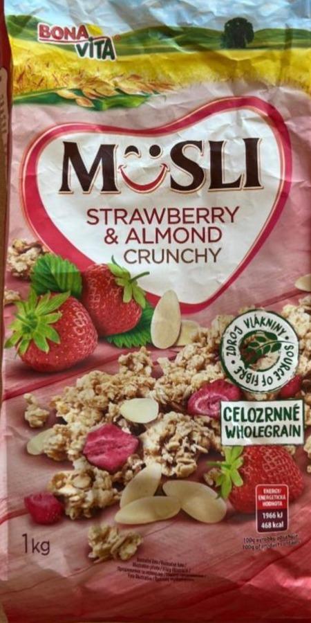 Képek - Müsli strawberry and almond crunchy Bona Vita