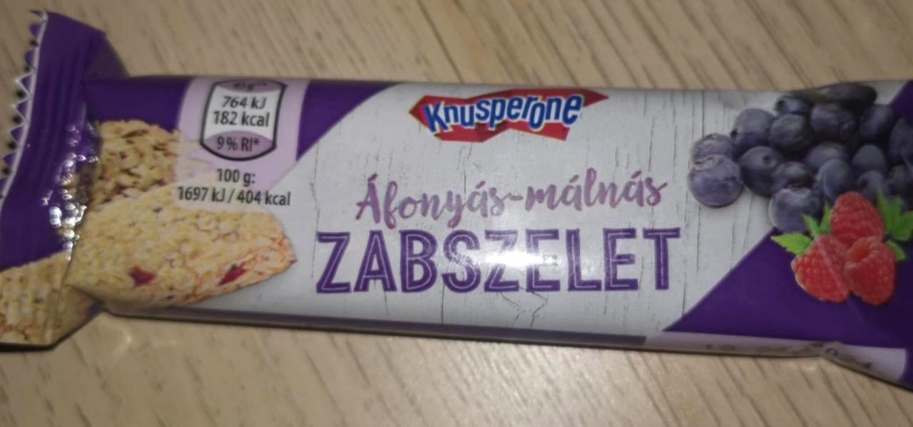 Képek - Áfonyás-málnás zabszelet Knusperone