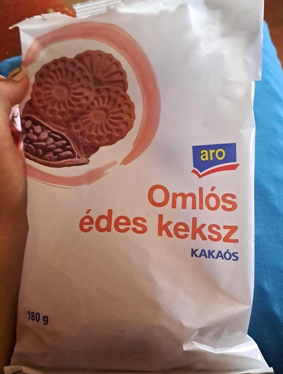 Képek - Omlós édes kakaós keksz Aro