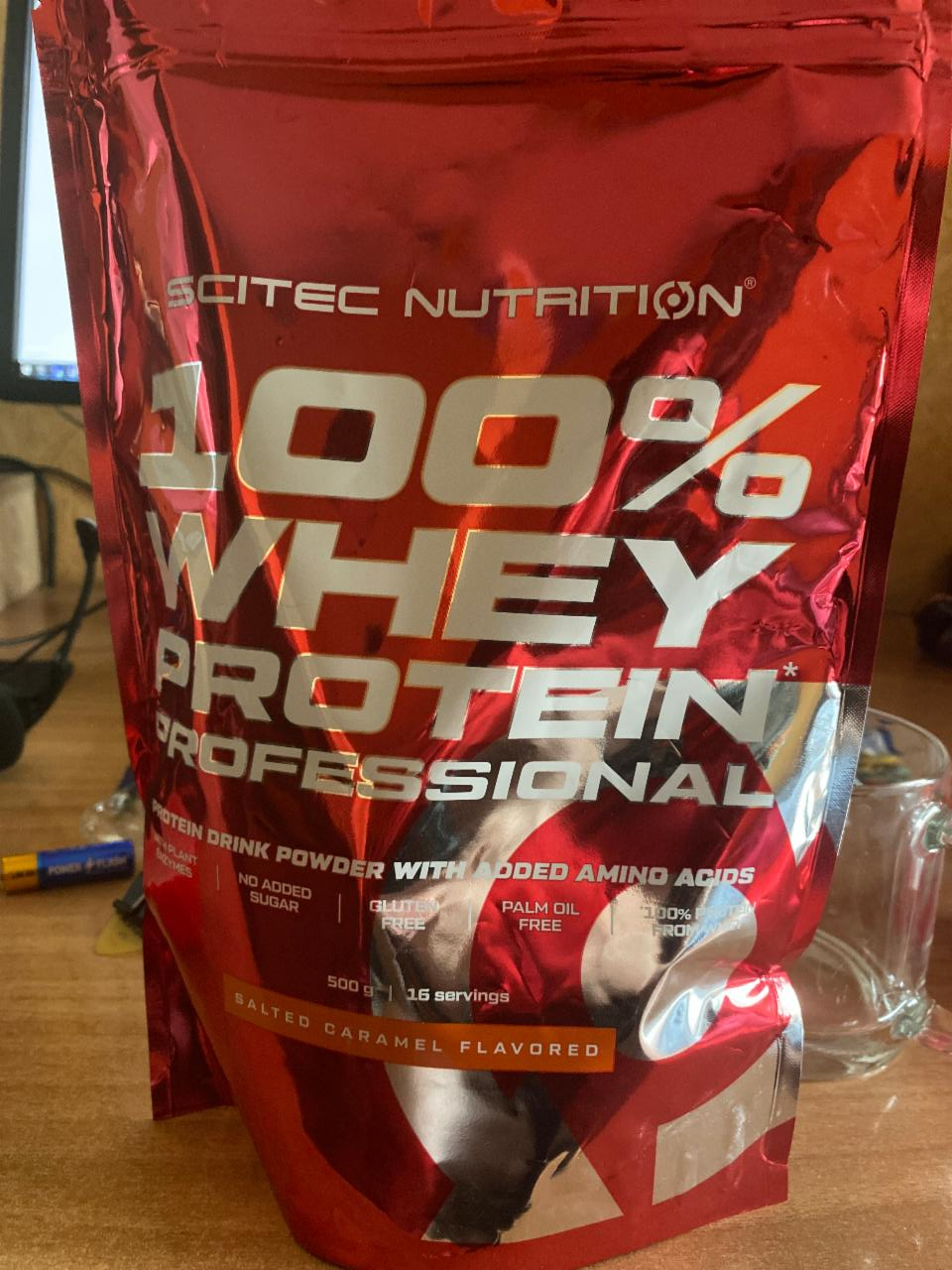 Képek - 100% Whey protein professional Salted caramel flavored Scitec Nutrition