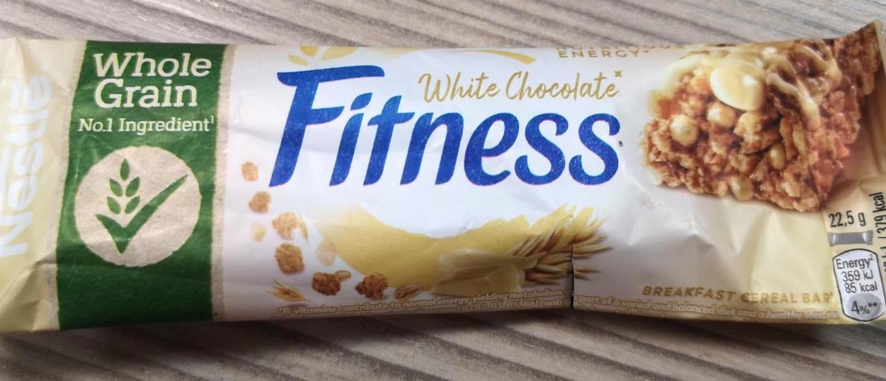 Képek - Fitness gabonaszelet fehércsokival Nestlé