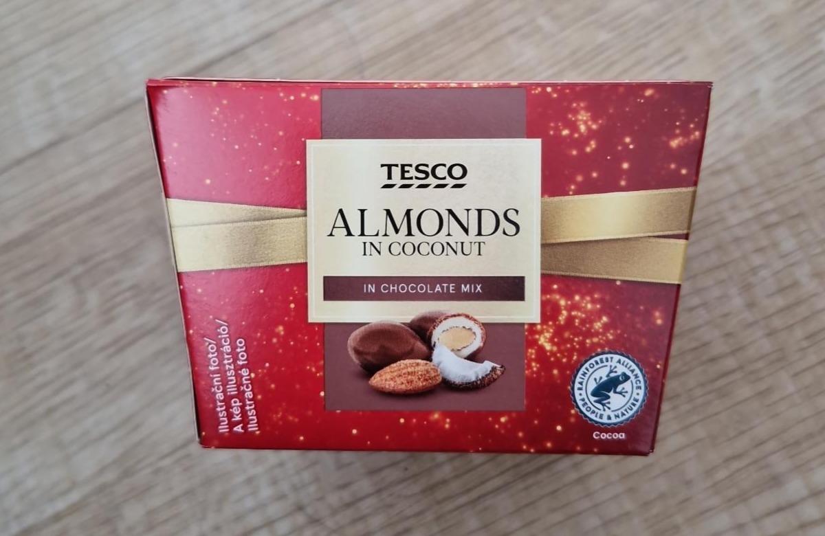 Képek - Almonds in coconut in chocolate mix Tesco
