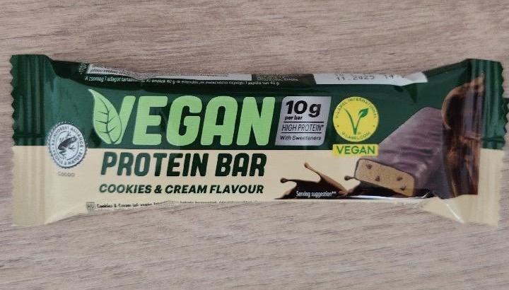 Képek - Vegan protein bar cookies & cream flavour IronMaxx