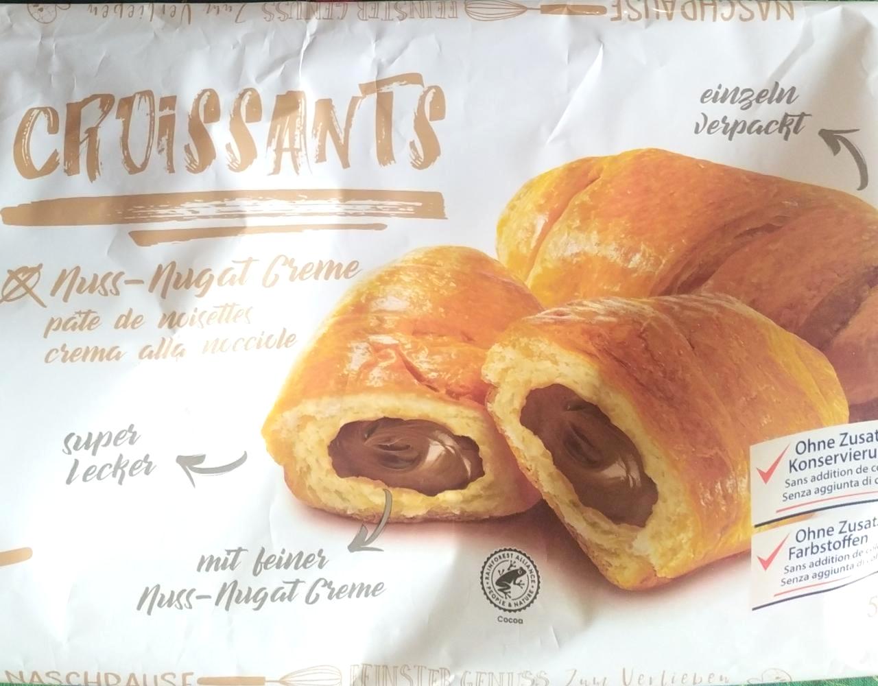 Képek - Croissant Nugát töltelékkel Finest Bakery