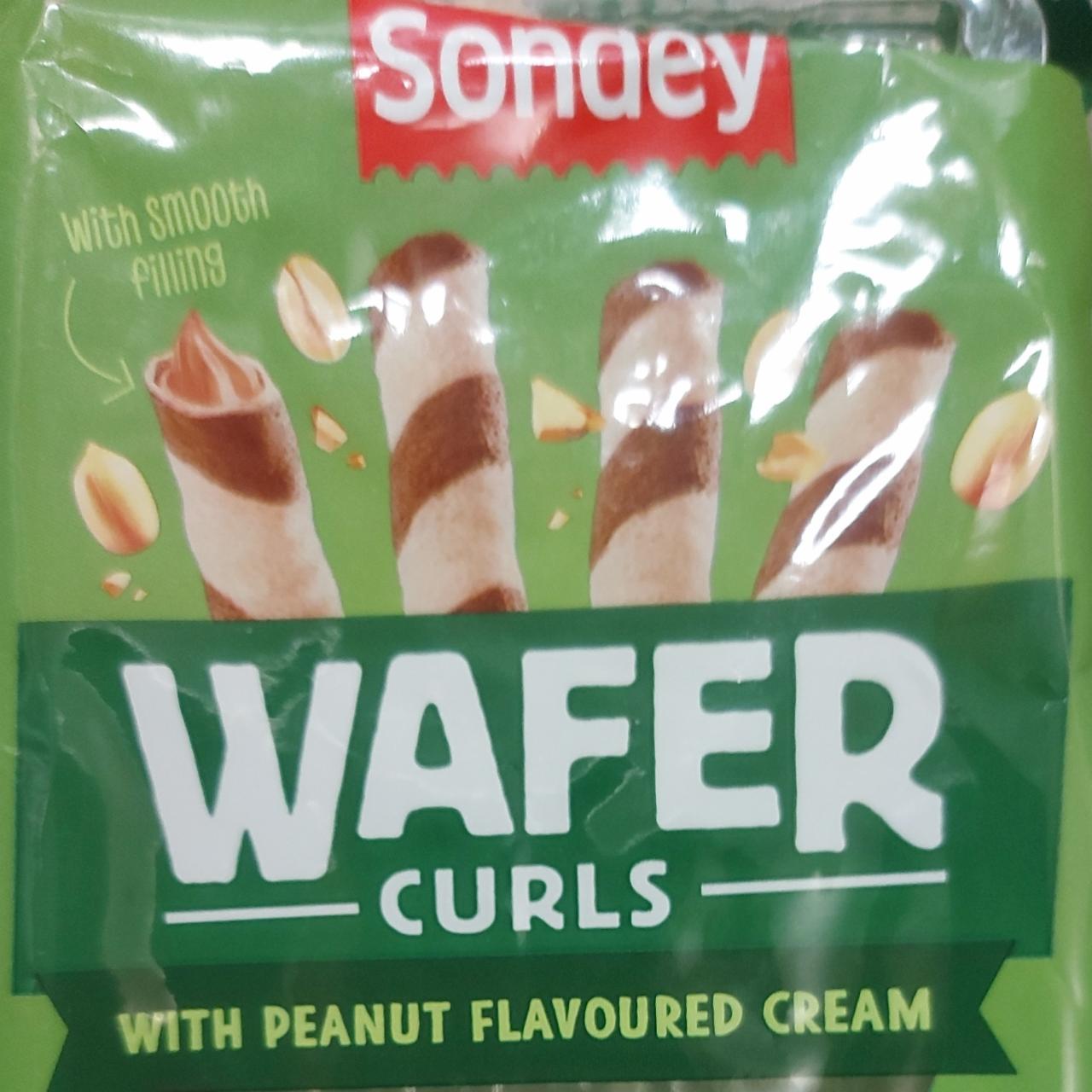 Képek - Wafer curls with peanut flavoured cream Sondey