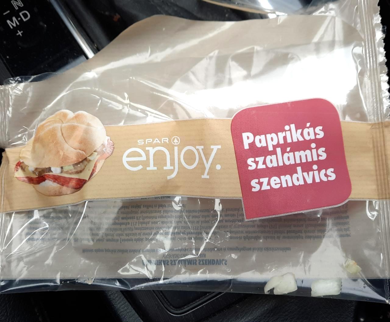 Képek - Paprikás szalámis szendvics Spar enjoy