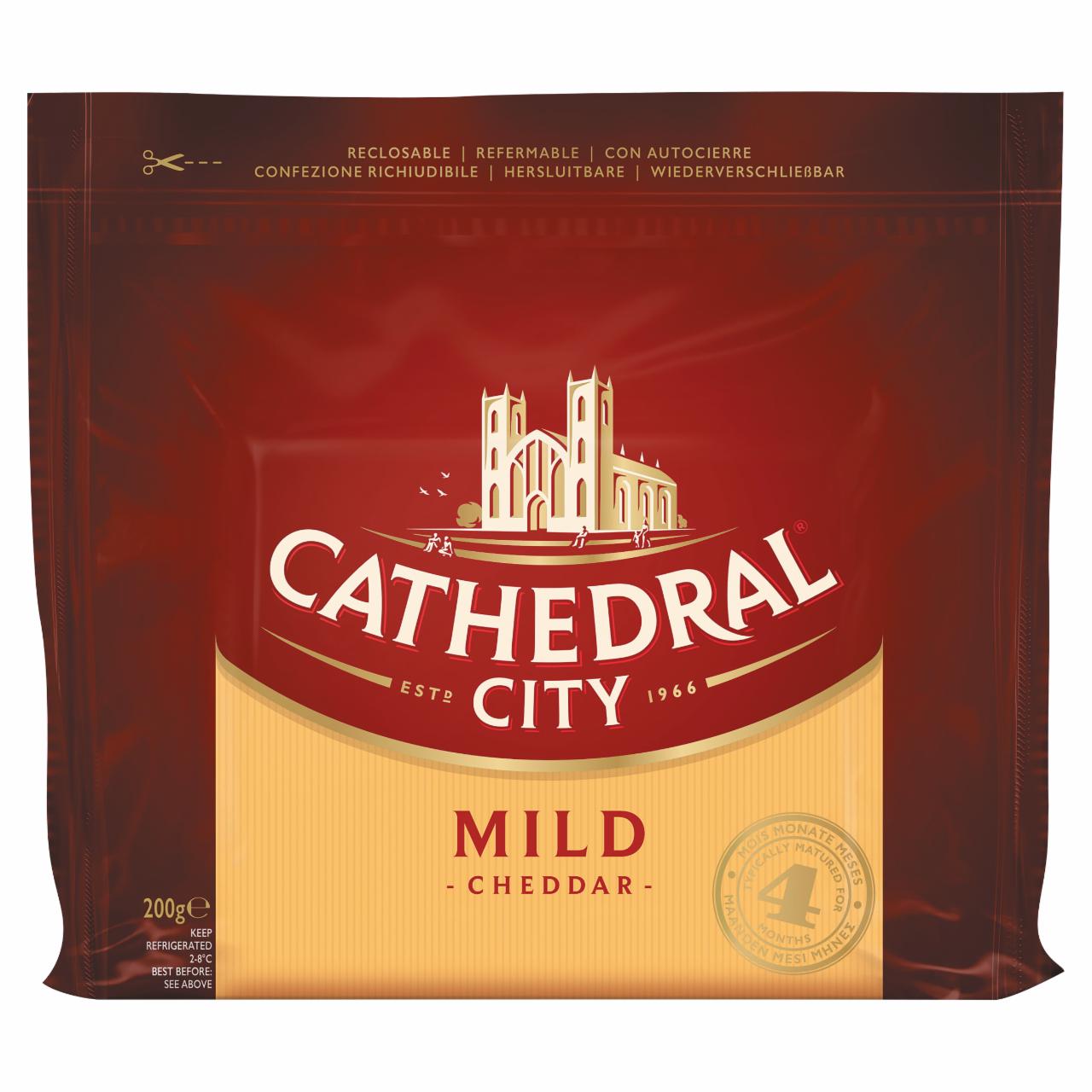 Képek - Cathedral City Cheddar Mild zsíros, kemény sajt 200 g