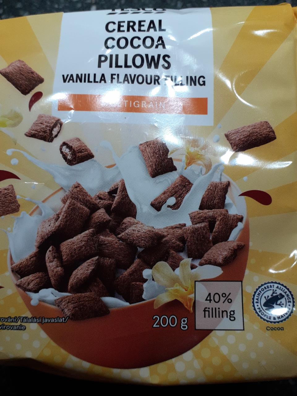 Képek - Cereal Cocoa Pillows Vanilla flavour filling Tesco