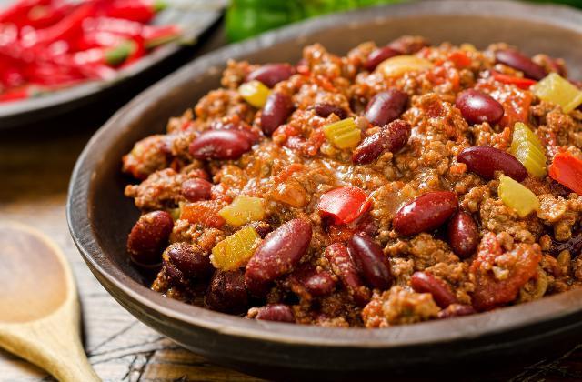 Képek - chili con carne (darált hús, paradicsom, bab, paprika ...)