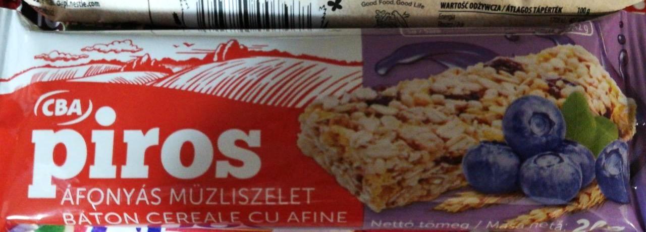 Képek - Áfonyás müzliszelet CBA Piros