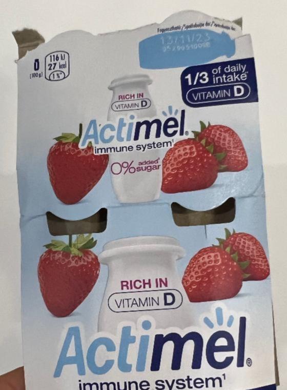 Képek - Danone Actimel eperízű sovány joghurtalapú ital édesítőszerekkel 4 x 100 g (400 g)