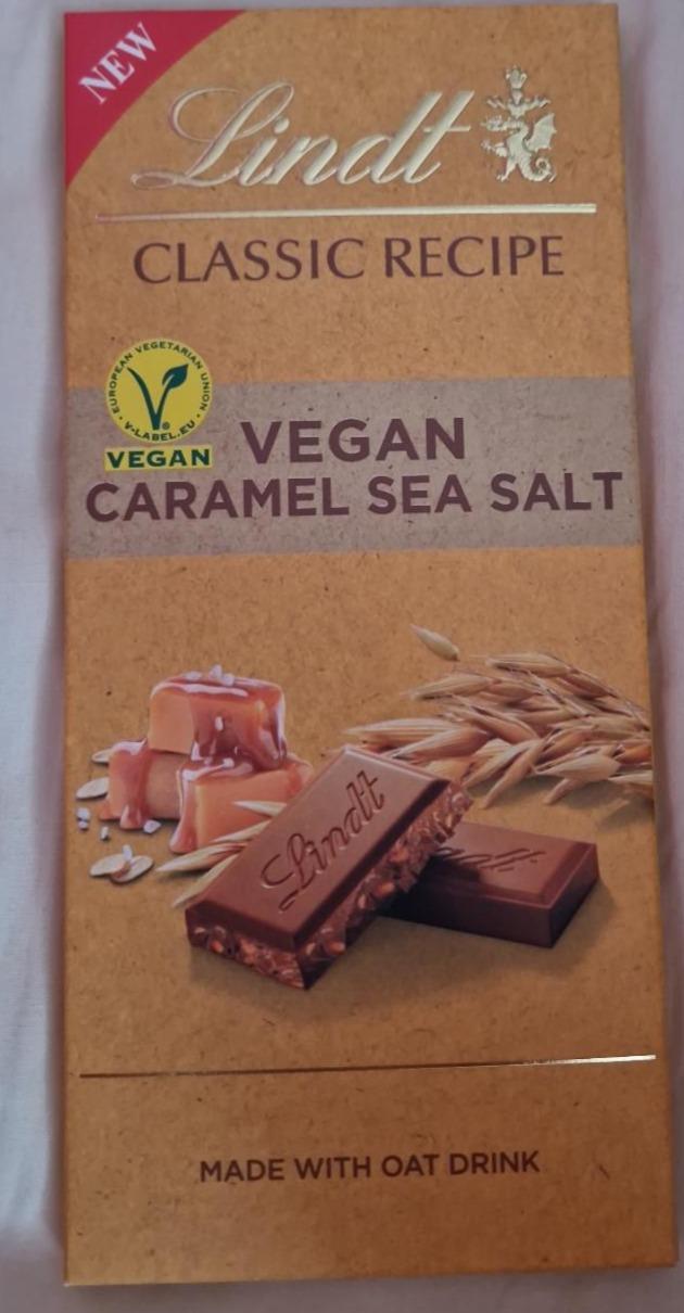 Képek - Lindt Classic Recipe Vegan Salted Caramel kakaós szelet zabitalporral, mandulapasztával 100 g