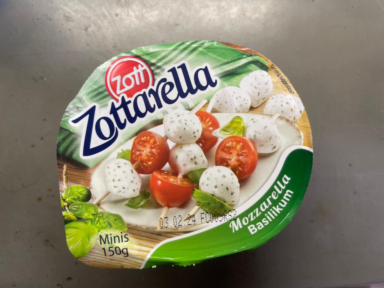 Képek - Zott Zottarella bazsalikomos mozzarella sajt 125 g