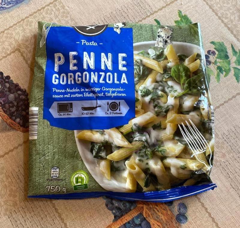 Képek - Penne tészta fűszeres gorgonzolaszószban zsenge spenóttal, parajjal, gyorsfagyasztott Primana