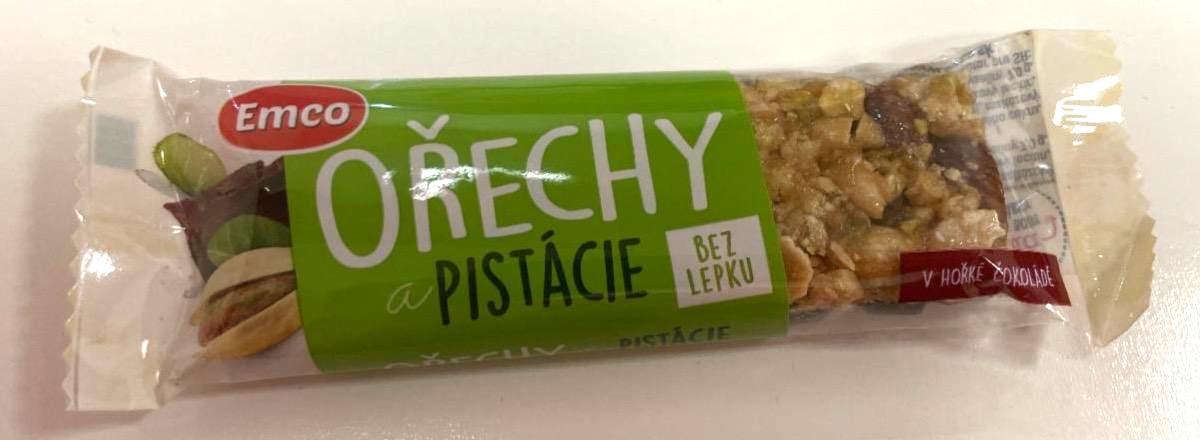 Képek - Ořechy a pistacie bez lepku v hořké čokoláde Emco