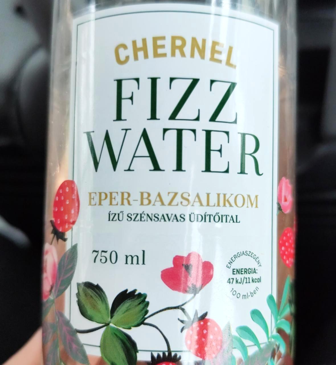 Képek - Fizz Water Eper-Bazsalikom ízű szénsavas üdítőital Chernel