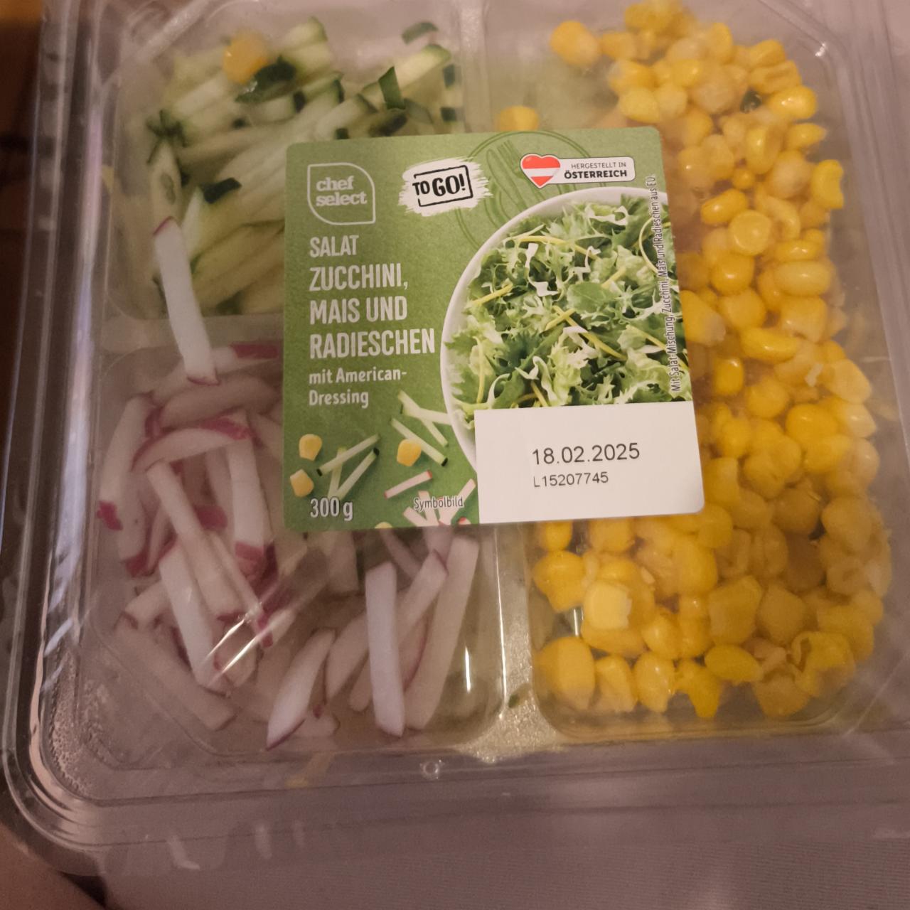 Képek - Salat Zucchini Mais Und Radieschen mit American-Dressing Chef Select