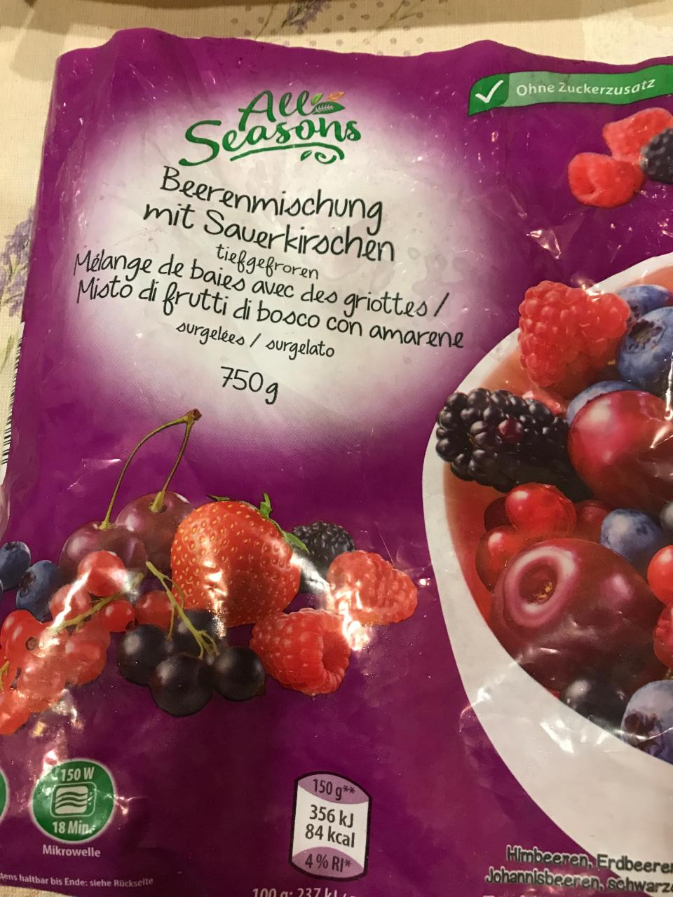 Képek - Beerenmischung mit sauerkirschen All Seasons