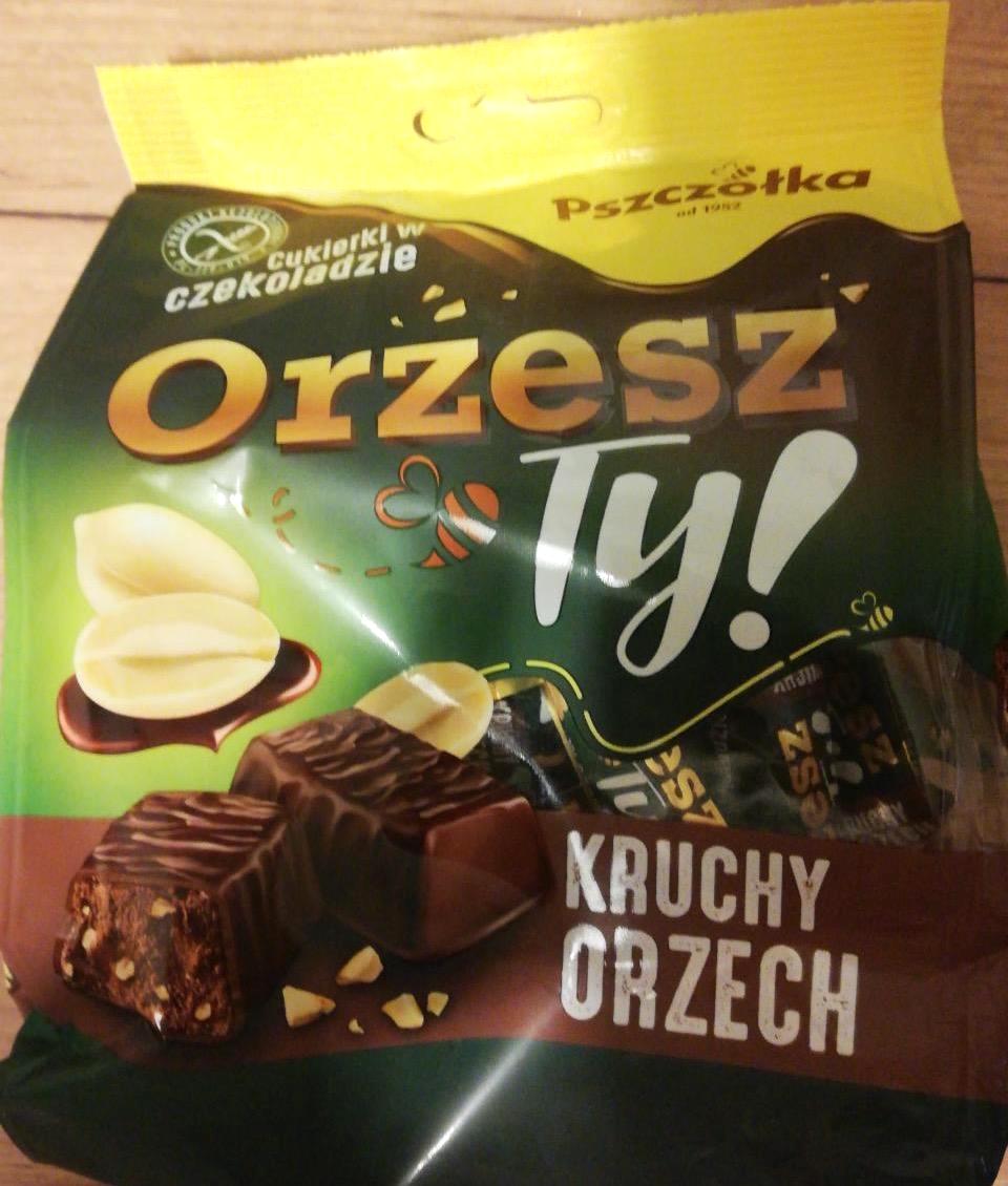 Képek - Csokoládéval borított cukorkák mogyoróvaj és rizschipszel Pszczolka