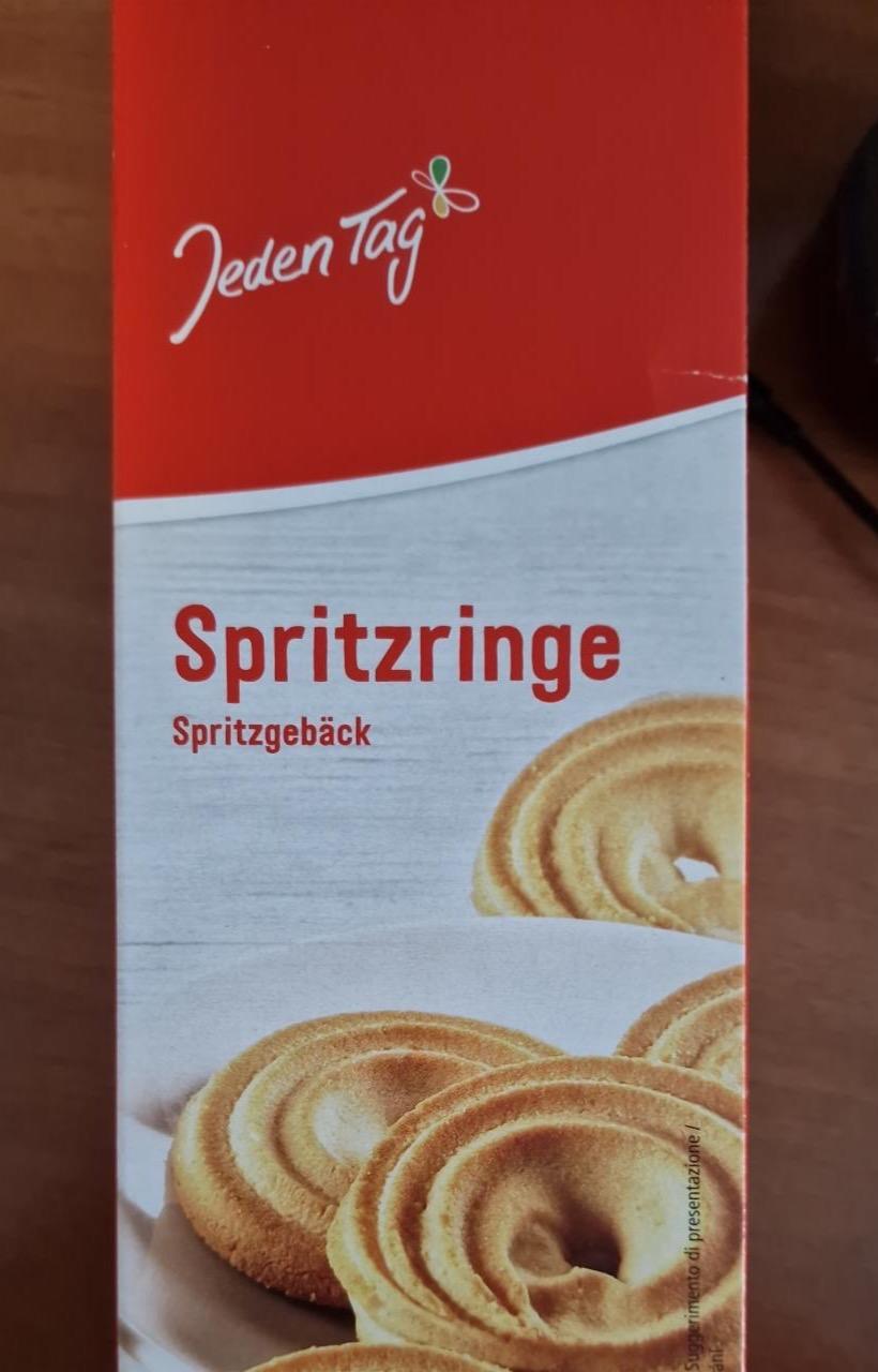 Képek - Vajas keksz Spritzringe Jeden Tag