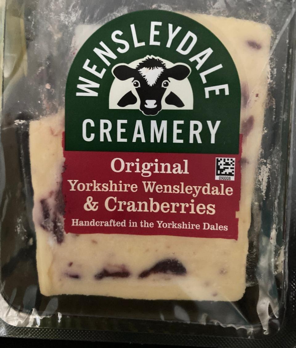 Képek - Wensleydale Creamery Yorkshire Wensleydale & Cranberries félzsíros kemény sajt vörösáfonyával 150 g