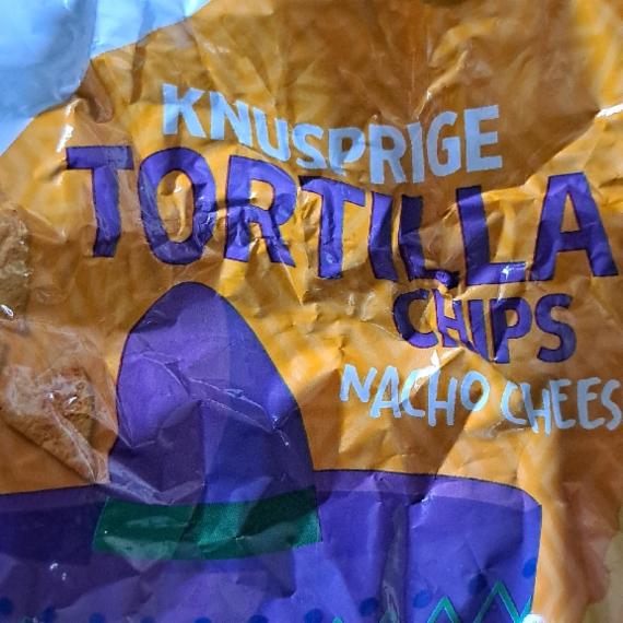 Képek - Knusprige tortilla chips nacho cheese K-Classic