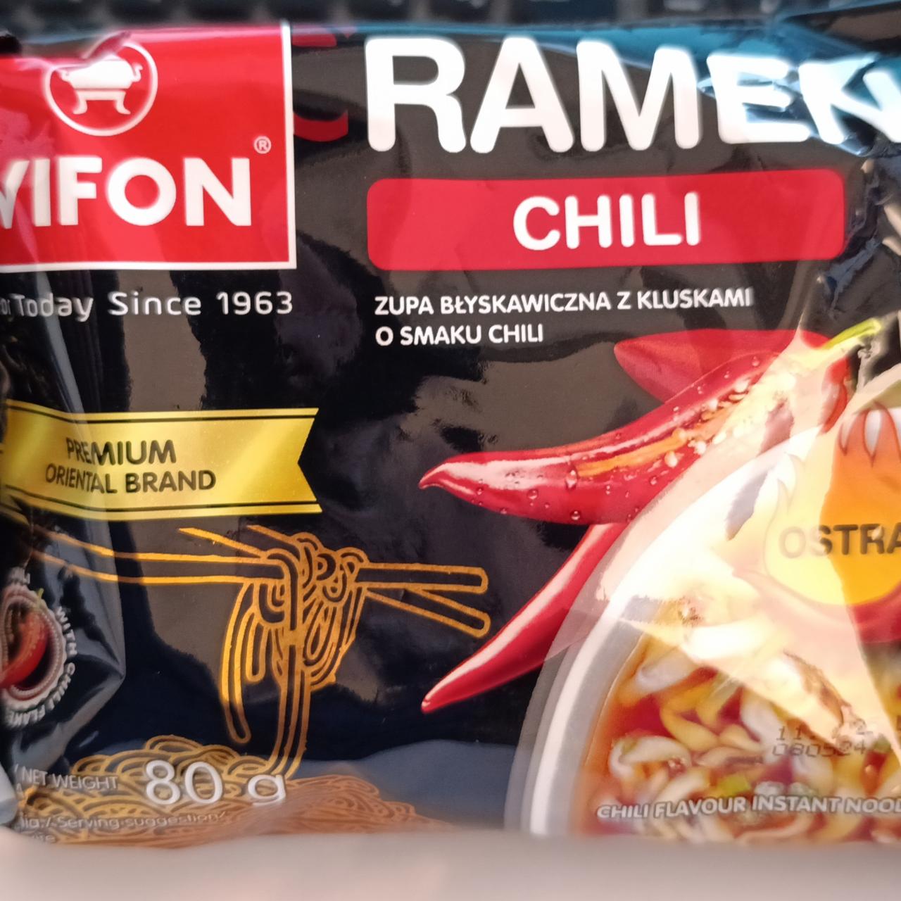 Képek - Ramen chili zupa blyskawiczna z kluskami o smaku chili Vifon