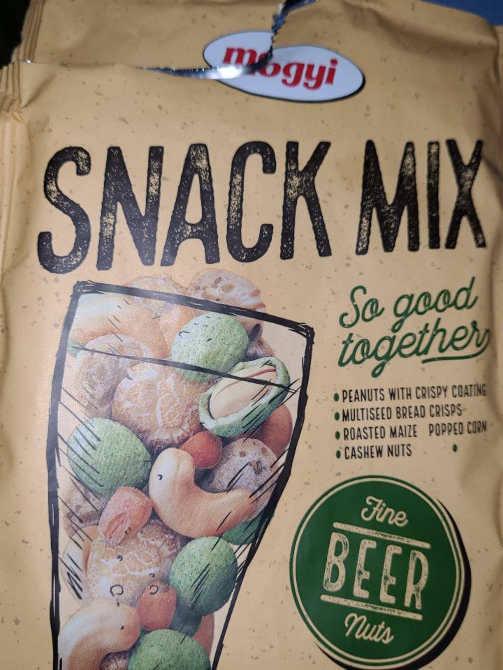 Képek - Mogyi Snack Mix földimogyoró, kenyérkarika, pörkölt- és pattogatott kukorica, kesudió keveréke 80 g