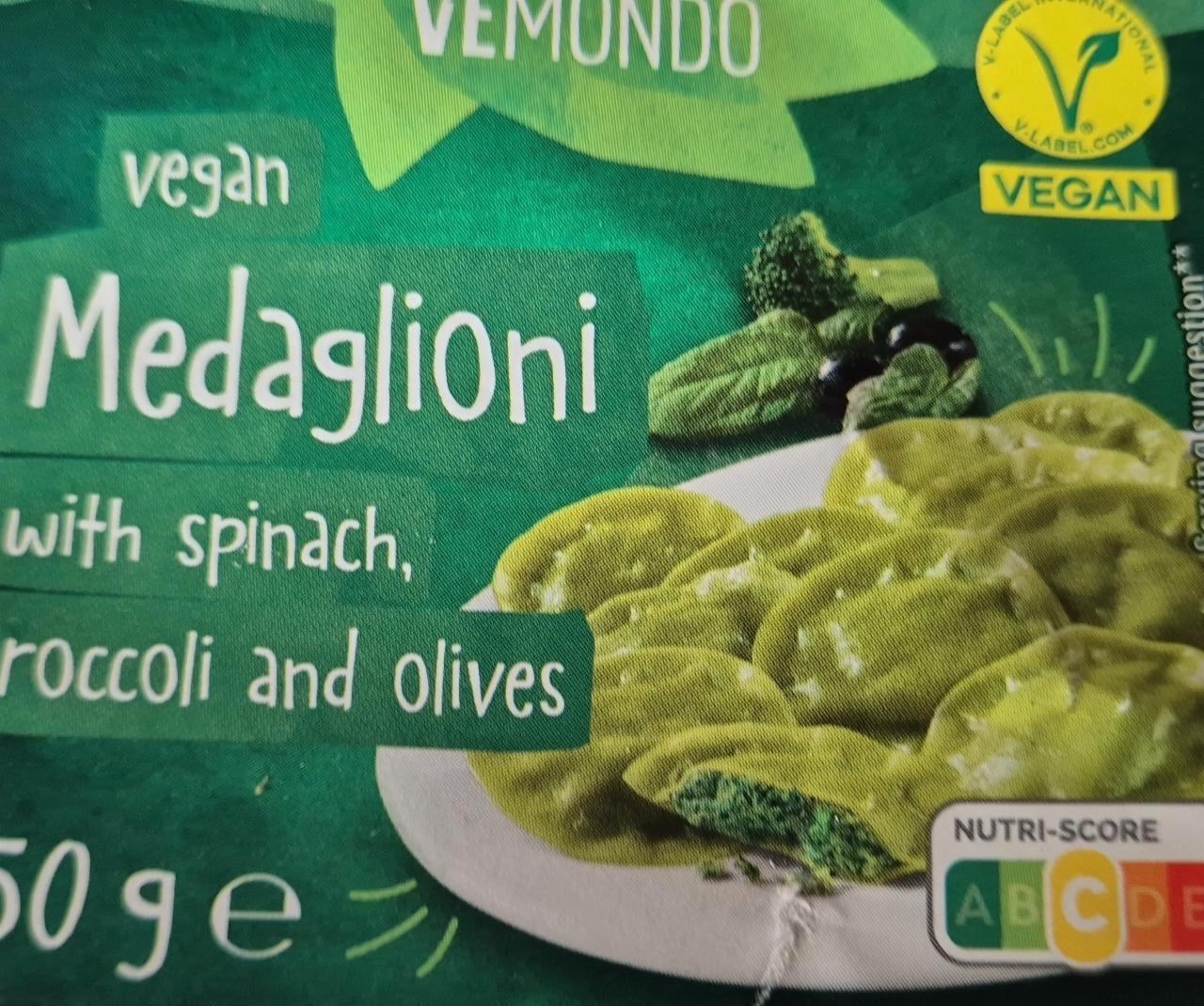 Képek - Vegan medaglioni with spinach, broccoli and olvies Vemondo