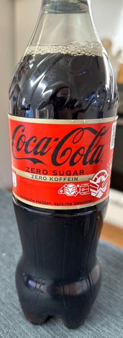 Képek - Coca-Cola Zero koffeinmentes szénsavas üdítőital édesítőszerekkel 500 ml