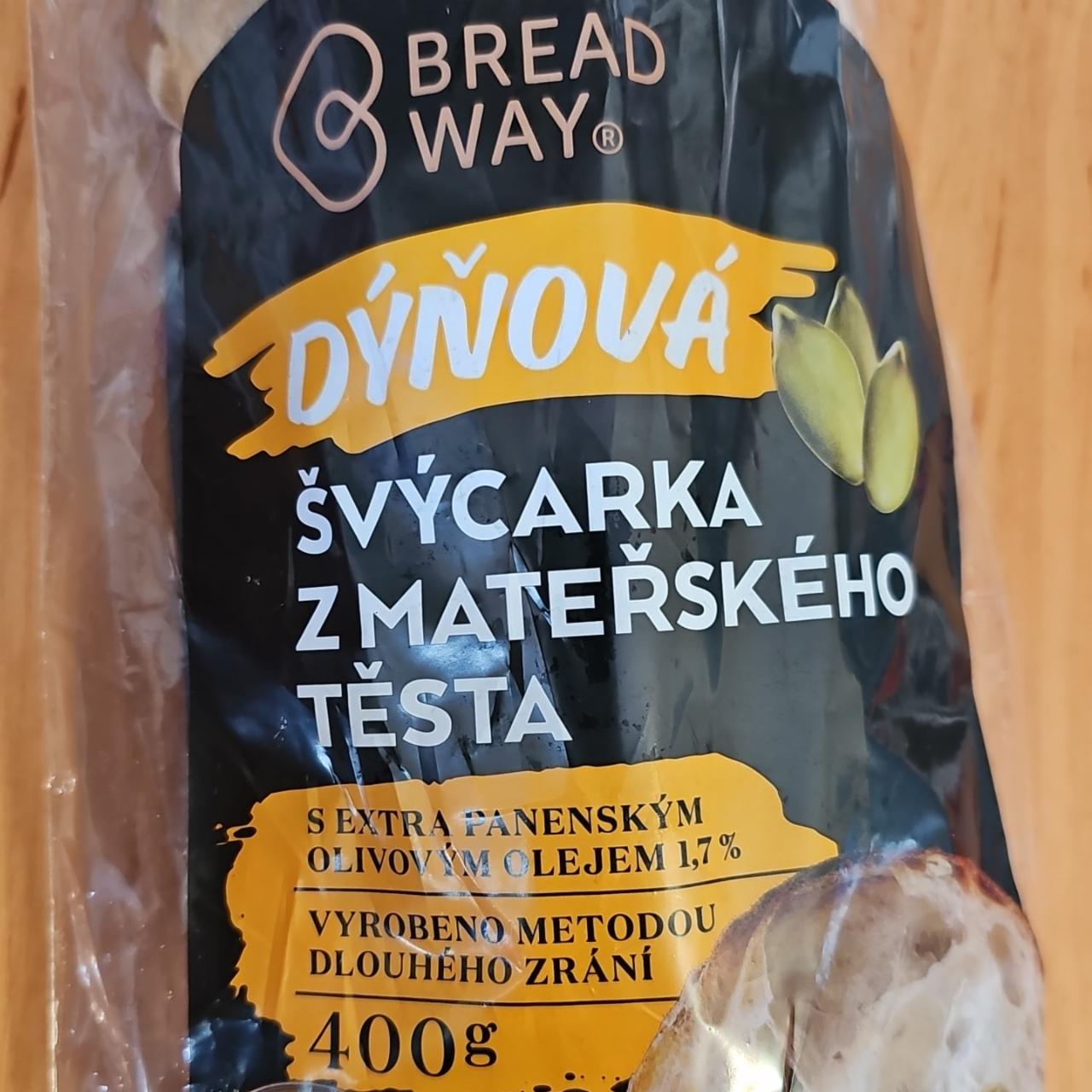 Képek - Dýňová švýcarka z mateřského těsta Breadway