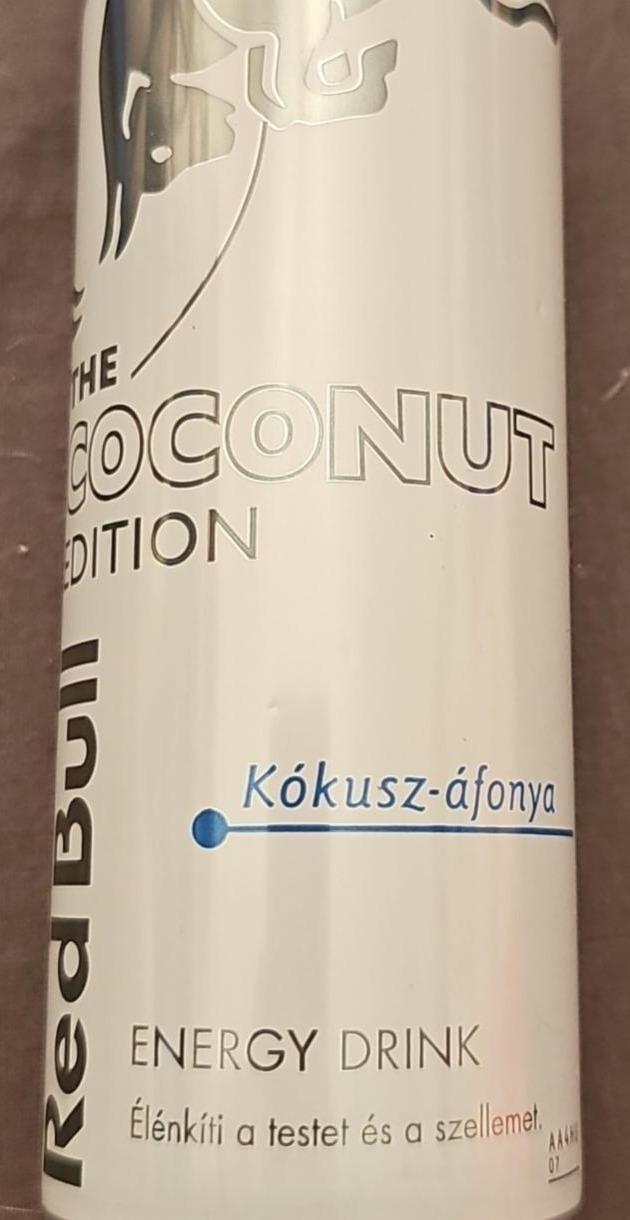 Képek - Red Bull The Coconut Edition energiaital kókusz és áfonya ízesítéssel 250 ml